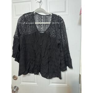 Black Womens Top size Medium